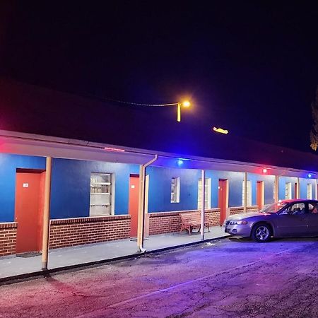 Relax Inn Rural Retreat- Marion - Atkins Экстерьер фото